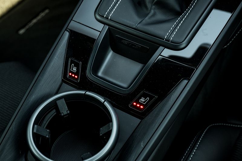 Porsche 911 (992.2) GT3 Touring PDK