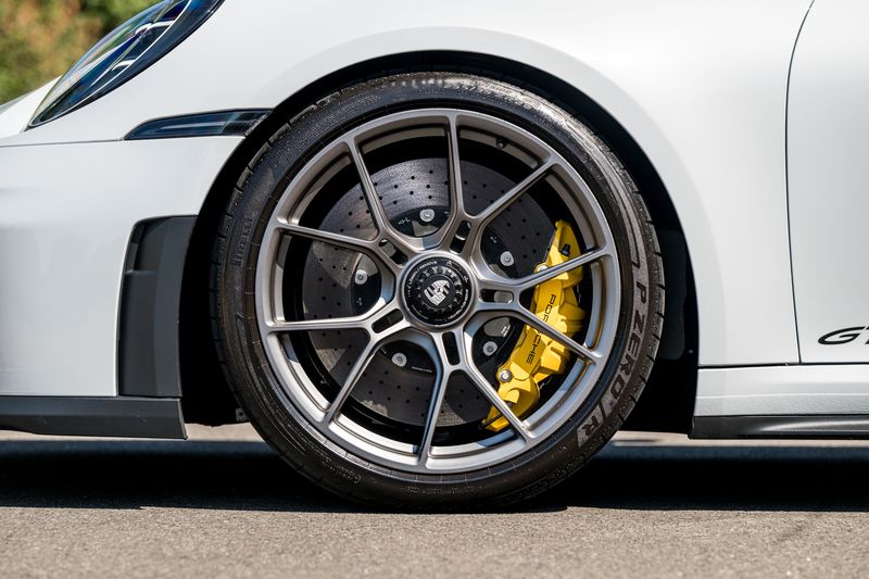 Porsche 911 (992.2) GT3 Touring PDK