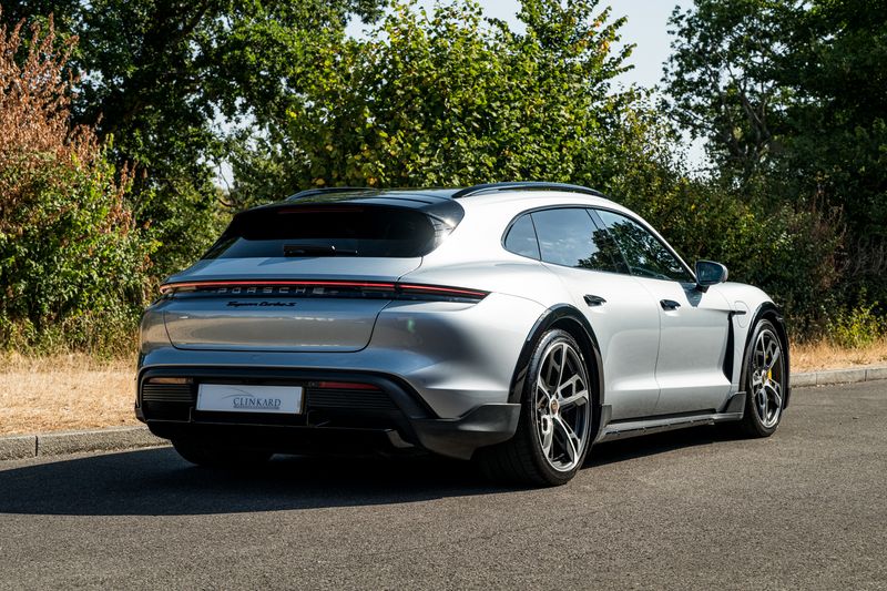 Porsche Taycan Performance Plus 93.4kWh Turbo S Cross Turismo