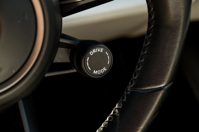 Porsche Taycan Performance Plus 93.4kWh Turbo S Cross Turismo