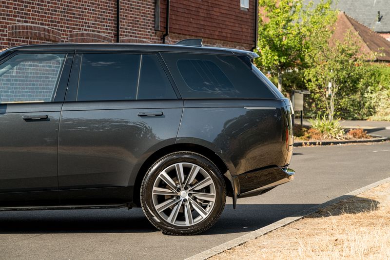 Range Rover 3.0 D350 MHEV SE Diesel