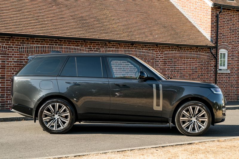 Range Rover 3.0 D350 MHEV SE Diesel