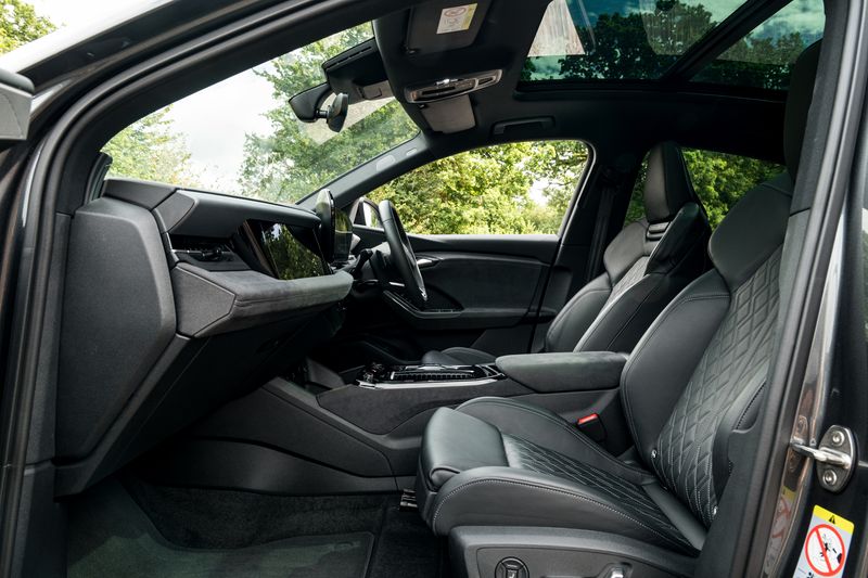 Audi SQ6 E-Tron 100kWh S Edition 1 Sportback Auto Quattro 5dr