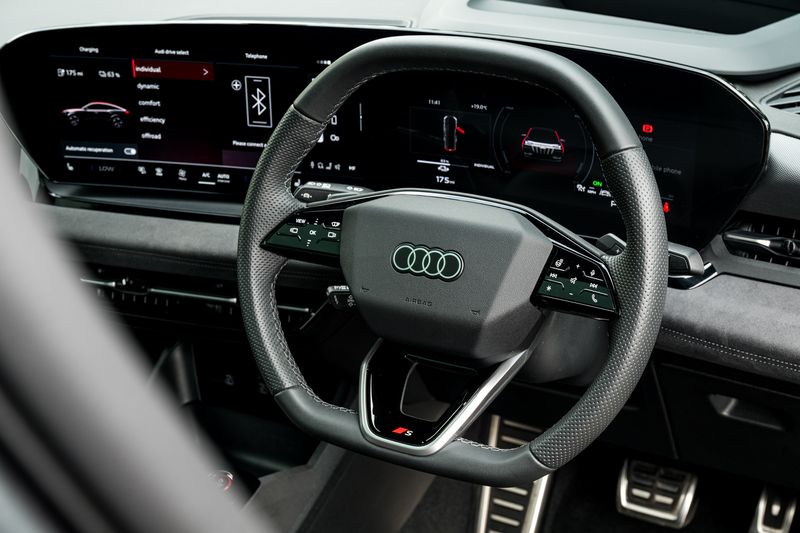 Audi SQ6 E-Tron 100kWh S Edition 1 Sportback Auto Quattro 5dr