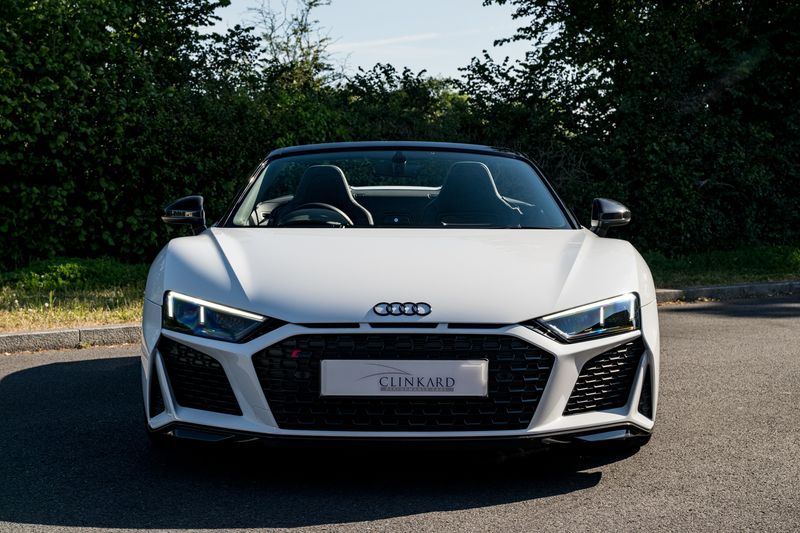 Audi R8 V10 Performance Carbon Black Spyder S Tronic Quattro