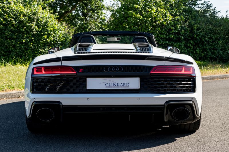 Audi R8 V10 Performance Carbon Black Spyder S Tronic Quattro