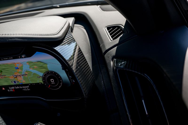 Audi R8 V10 Performance Carbon Black Spyder S Tronic Quattro