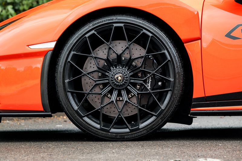 Lamborghini Huracan 5.2 V10 LP 640-2 STO