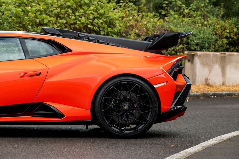 Lamborghini Huracan 5.2 V10 LP 640-2 STO