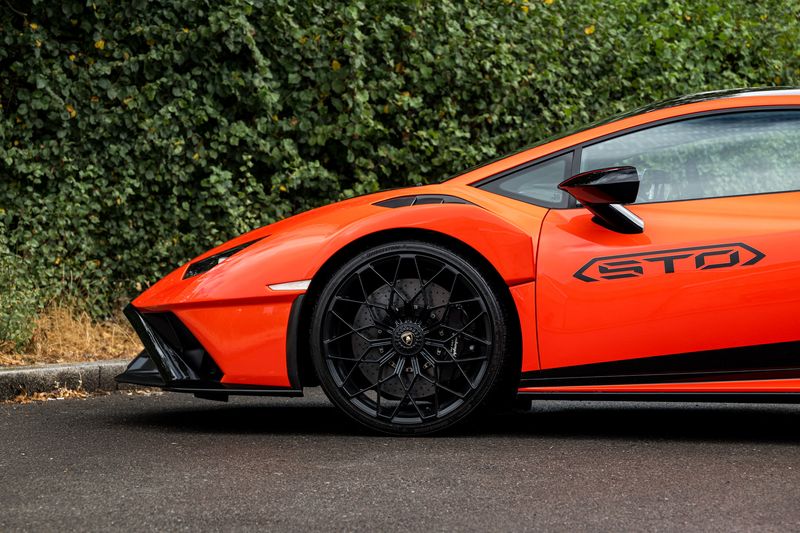 Lamborghini Huracan 5.2 V10 LP 640-2 STO