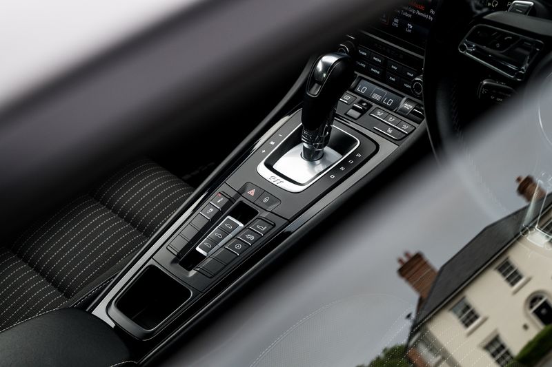 Porsche 911 (991) Carrera T Coupe PDK