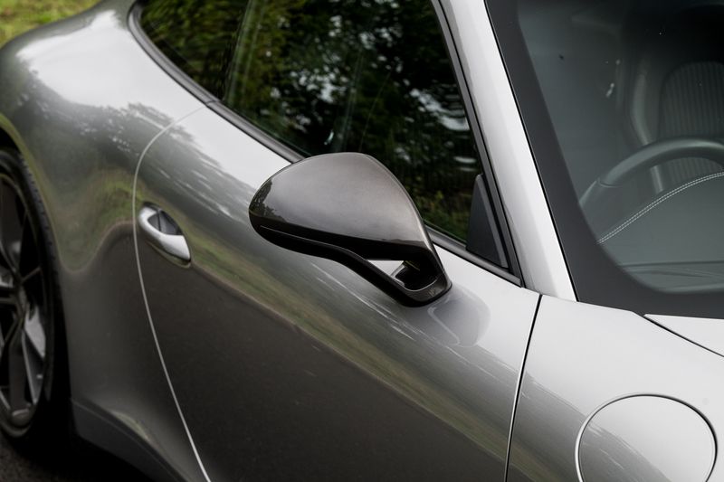 Porsche 911 (991) Carrera T Coupe PDK