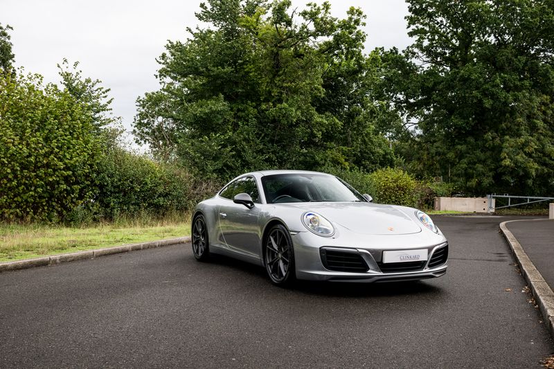 Porsche 911 (991) Carrera T Coupe PDK