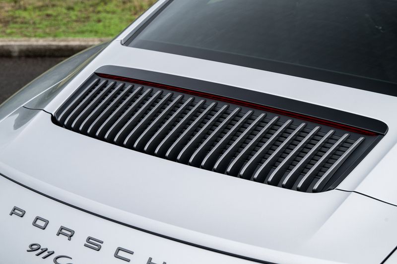 Porsche 911 (991) Carrera T Coupe PDK