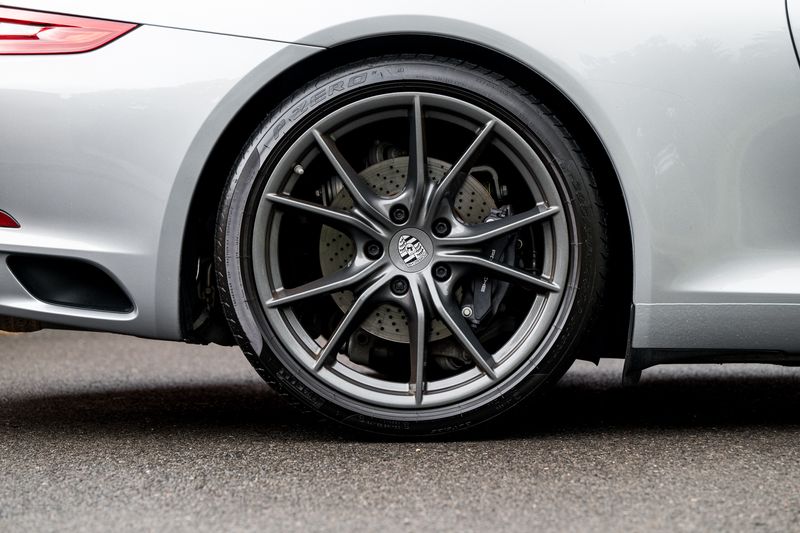 Porsche 911 (991) Carrera T Coupe PDK