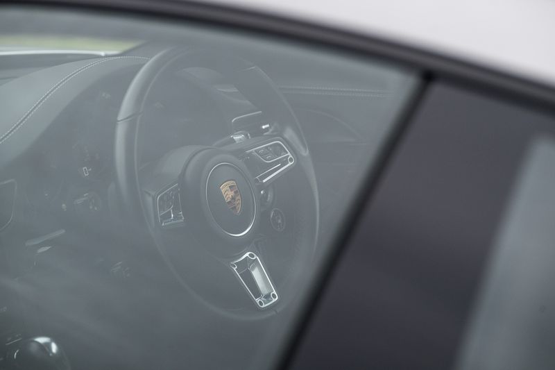 Porsche 911 (991) Carrera T Coupe PDK
