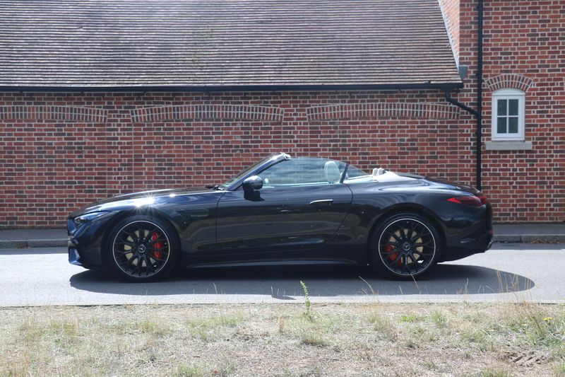 Mercedes-Benz SL55 V8 BiTurbo AMG (Premium Plus) SpdS MCT 4MATIC