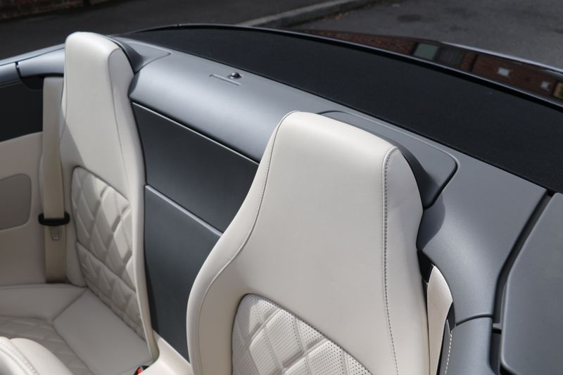 Mercedes-Benz SL55 V8 BiTurbo AMG (Premium Plus) SpdS MCT 4MATIC