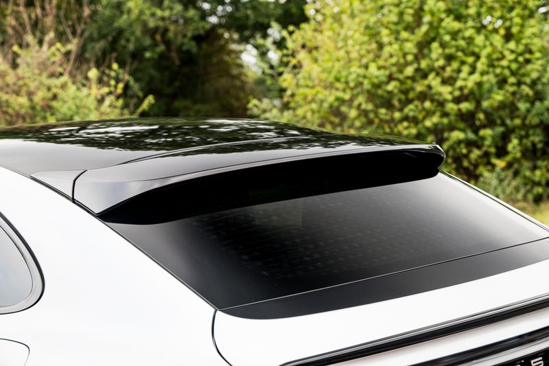 Porsche Cayenne 3.0 V6 E-Hybrid Coupe Plug-in Hybrid (25.9kWh) Tiptronic S 4WD