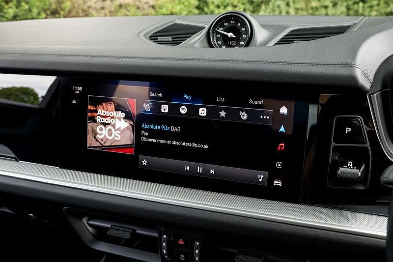 Porsche Cayenne 3.0 V6 E-Hybrid Coupe Plug-in Hybrid (25.9kWh) Tiptronic S 4WD