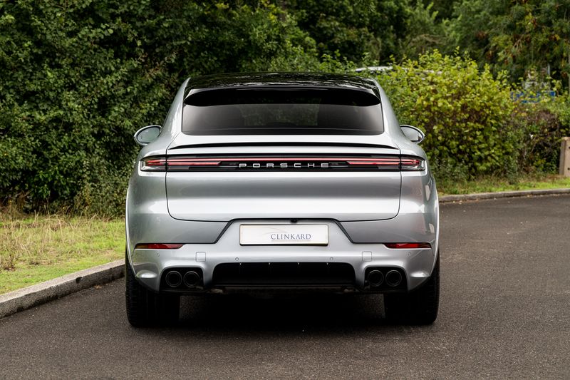 Porsche Cayenne 3.0 V6 E-Hybrid Coupe Plug-in Hybrid (25.9kWh) Tiptronic S 4WD