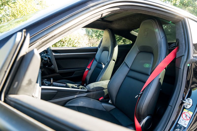 Porsche 911 (992) Carrera S Coupe PDK