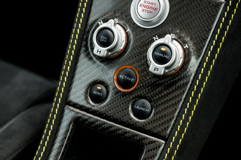 McLaren 675LT 3.8T V8 SSG Coupe