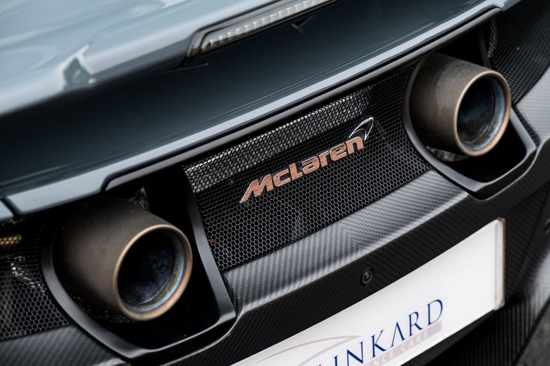 McLaren 675LT 3.8T V8 SSG Coupe