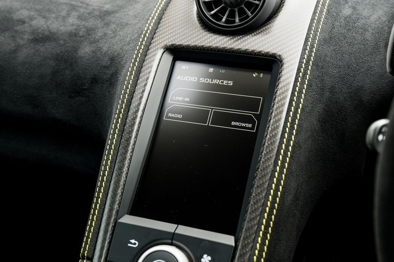 McLaren 675LT 3.8T V8 SSG Coupe