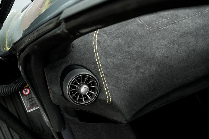 McLaren 675LT 3.8T V8 SSG Coupe