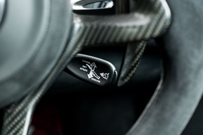 McLaren 675LT 3.8T V8 SSG Coupe