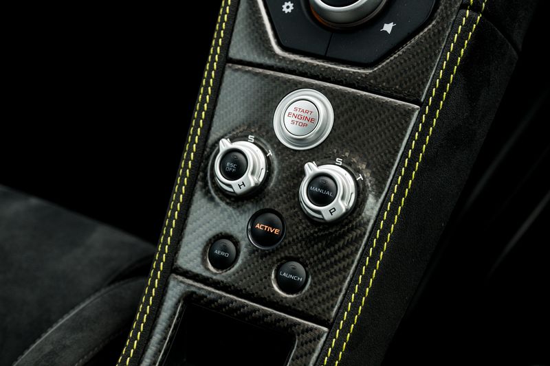 McLaren 675LT 3.8T V8 SSG Coupe