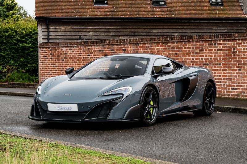 McLaren 675LT 3.8T V8 SSG Coupe