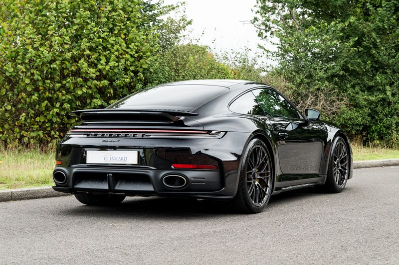 Porsche 911 (992.2) 3.6 T-Hybrid Turbo S PDK 4WD
