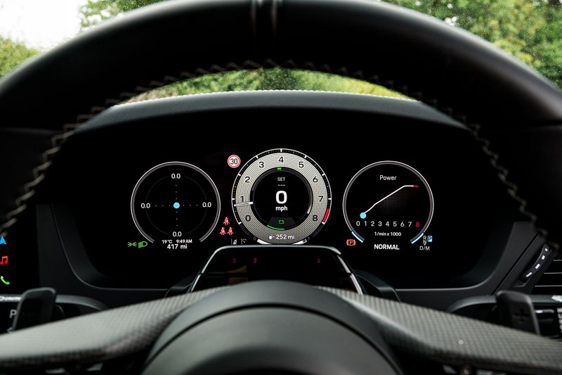 Porsche 911 (992.2) 3.6 T-Hybrid Turbo S PDK 4WD