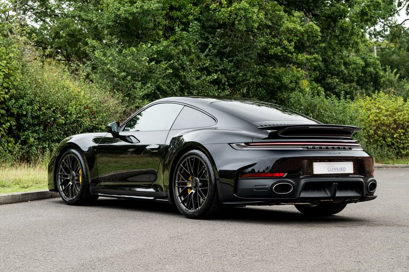 Porsche 911 (992.2) 3.6 T-Hybrid Turbo S PDK 4WD