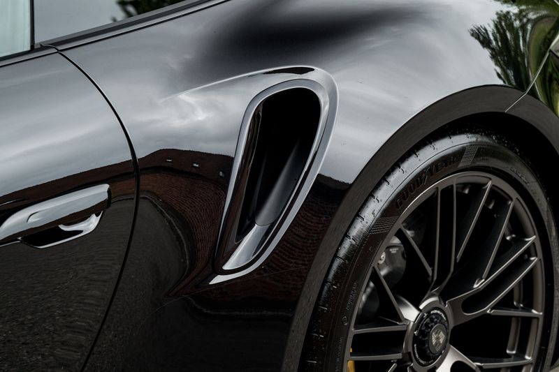 Porsche 911 (992.2) 3.6 T-Hybrid Turbo S PDK 4WD