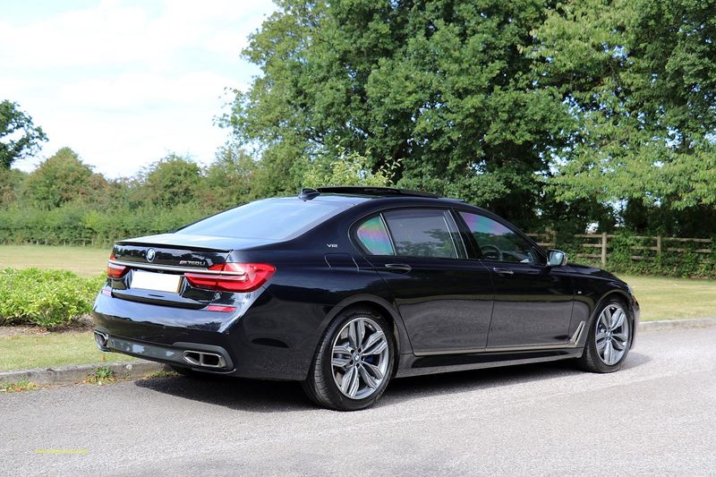BMW M760iL X Drive V12