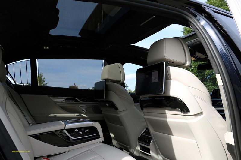 BMW M760iL X Drive V12