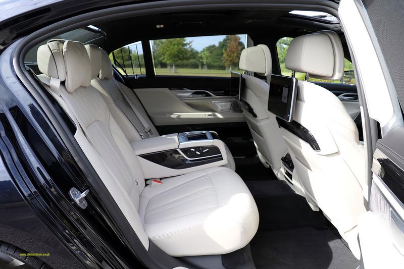 BMW M760iL X Drive V12