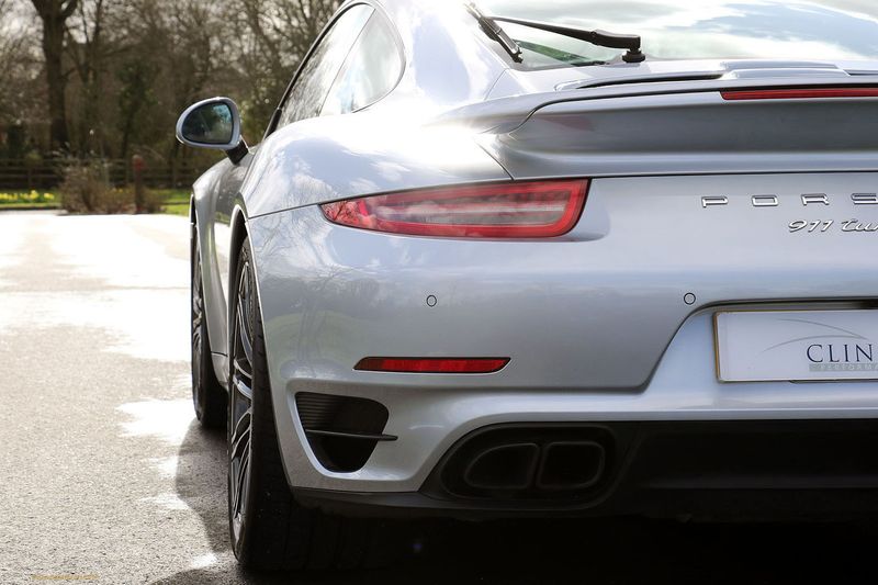 Porsche 991 Turbo S Coupe PDK