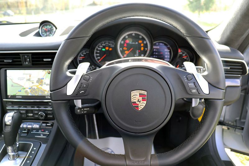 Porsche 991 Turbo S Coupe PDK