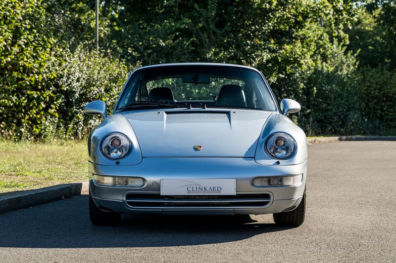 Porsche 911 (993) 3.6 Carrera 2 Coupe (Manual)