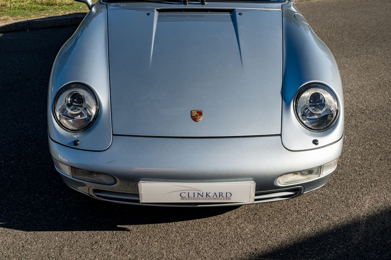 Porsche 911 (993) 3.6 Carrera 2 Coupe (Manual)