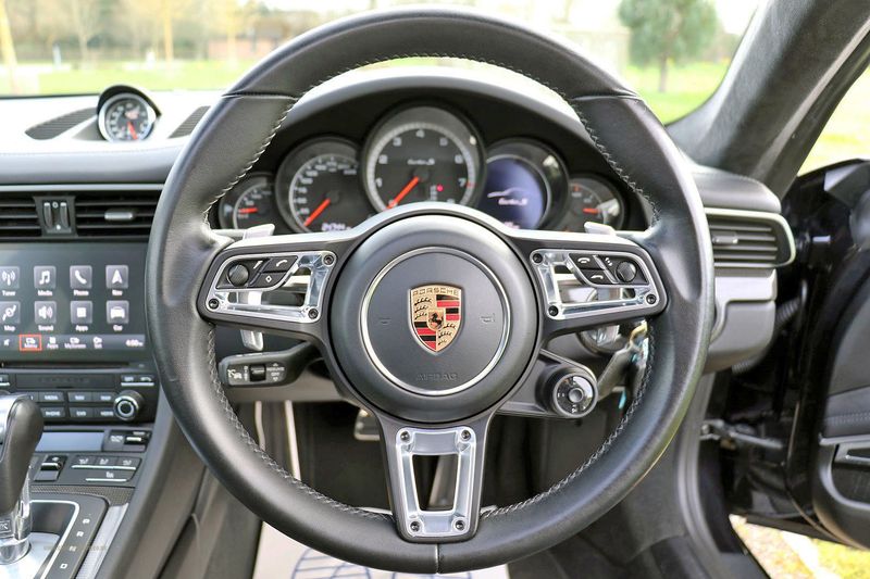 Porsche 991 Gen 2 Turbo S Coupe