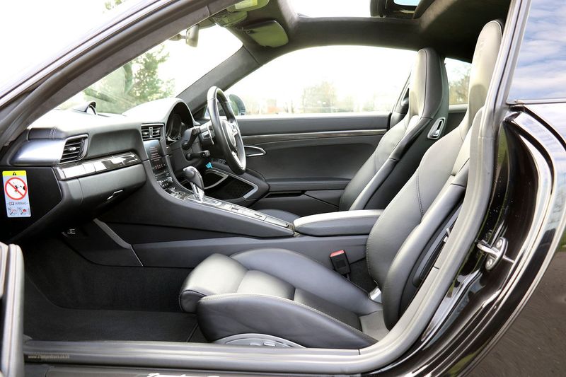 Porsche 991 Gen 2 Turbo S Coupe