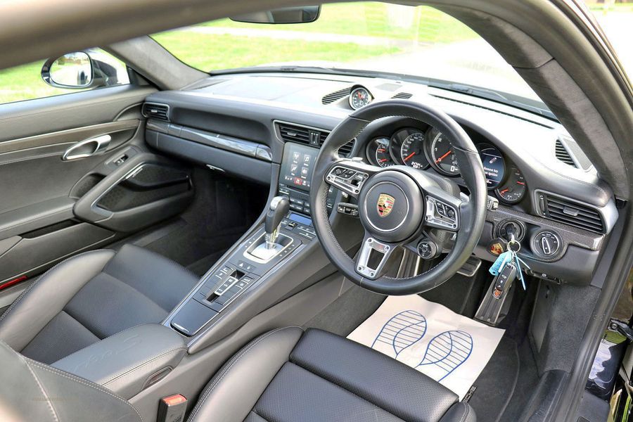 Porsche 991 Gen 2 Turbo S Coupe