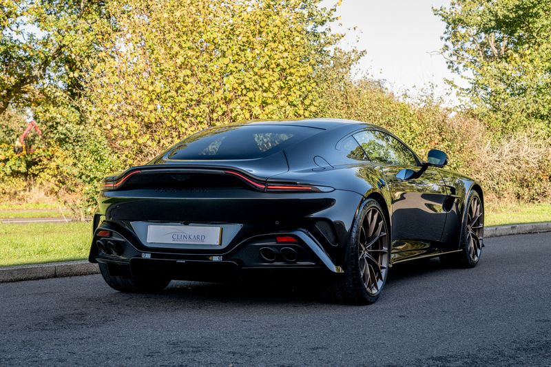 Aston Martin Vantage Coupe