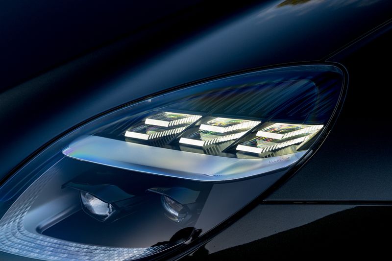 Aston Martin Vantage Coupe