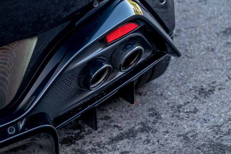 Aston Martin Vantage Coupe